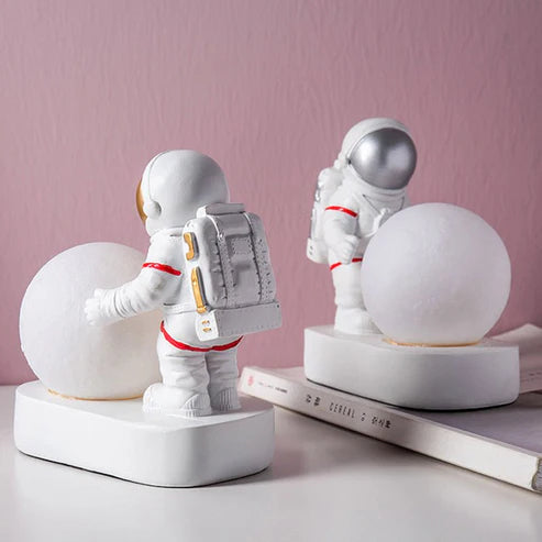 Astronaut Night Light